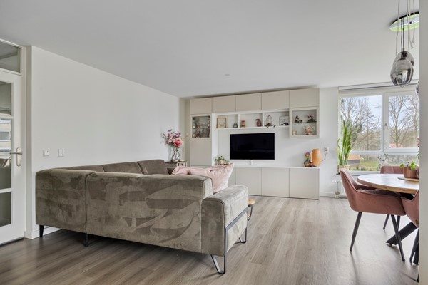 MaartjeOfferspad102331NBLeiden -19.jpg